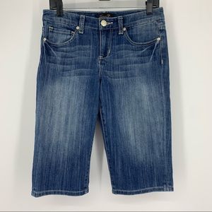 Seven7 Jean Shorts Bermuda Embroidered Pockets